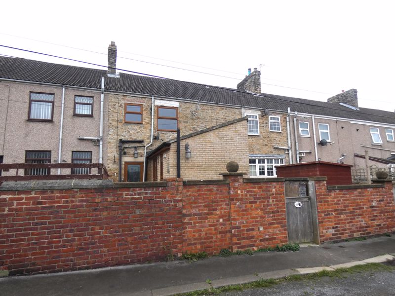 Rear- click for photo gallery